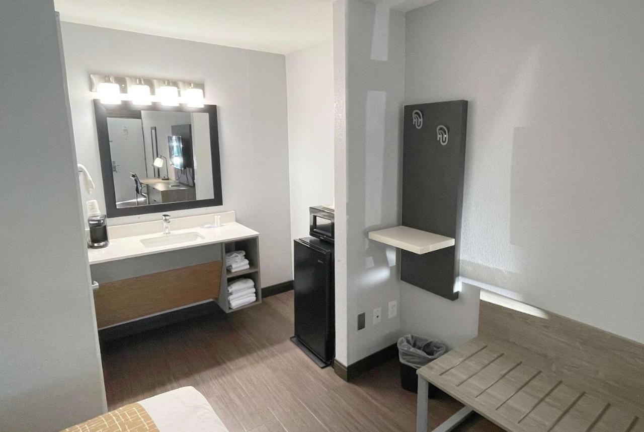 Travelodge By Wyndham Pigeon Forge Dollywood Lane ภายนอก รูปภาพ